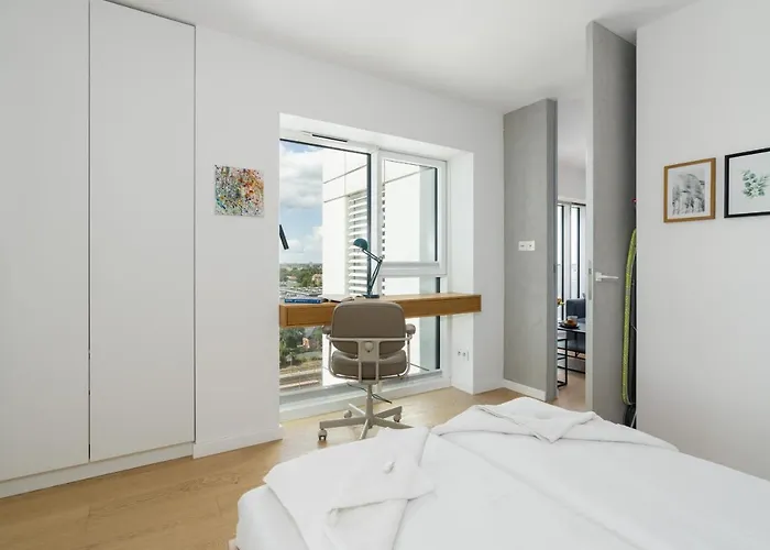 14th Floor City Center View Towarowa 37 By Renters Apartamento *